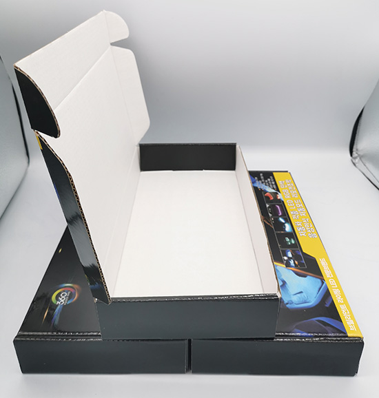 飛機盒印刷(shuā)折疊彩(cǎi)盒 電子產品彩盒包裝盒 飛機盒印刷折疊彩盒 電子產品彩盒包裝盒